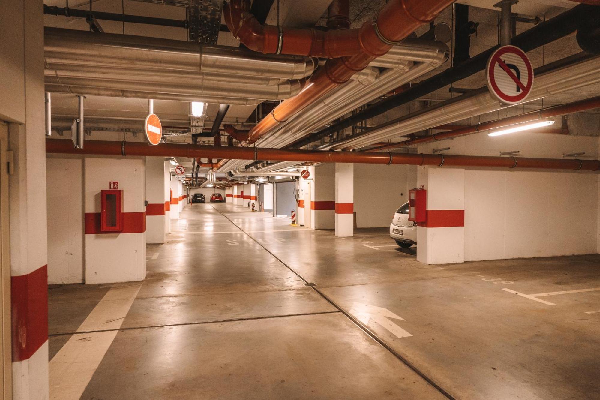 Flexible Selfcheckins 66 - Zagreb - Loggia - 80M2 - New - Luxury - Garage - 2 Bedrooms Zewnętrze zdjęcie